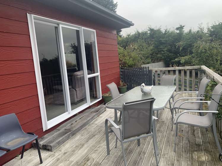 42 Pounawea Road Owaka_16