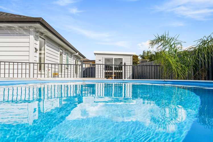 14 Aporo Drive Kumeu_10