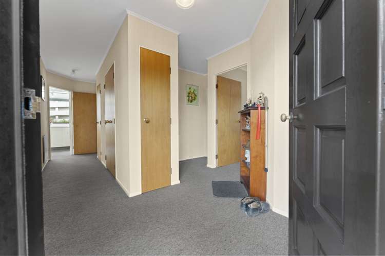 478 Devon Street East Strandon_14