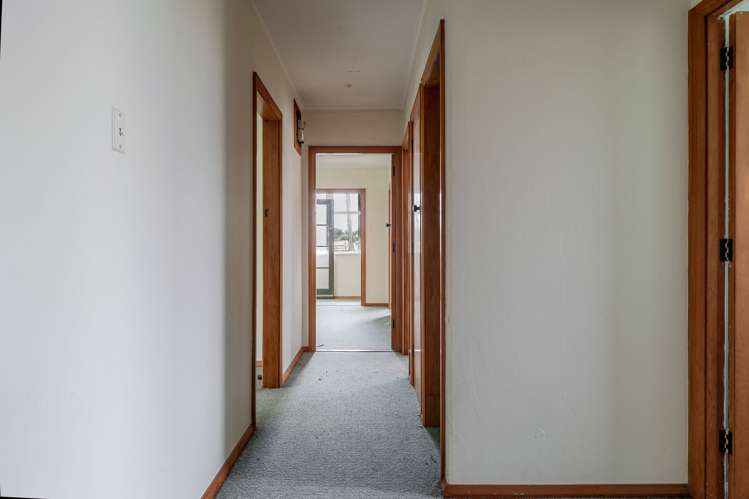 11 Churchill Street Pahiatua_10