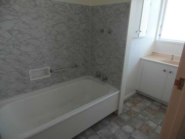 3/2 Longbill Place Glendene_3