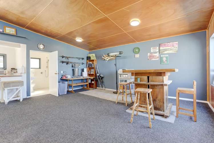 8 Nukumaru Parade Waiinu Beach_24