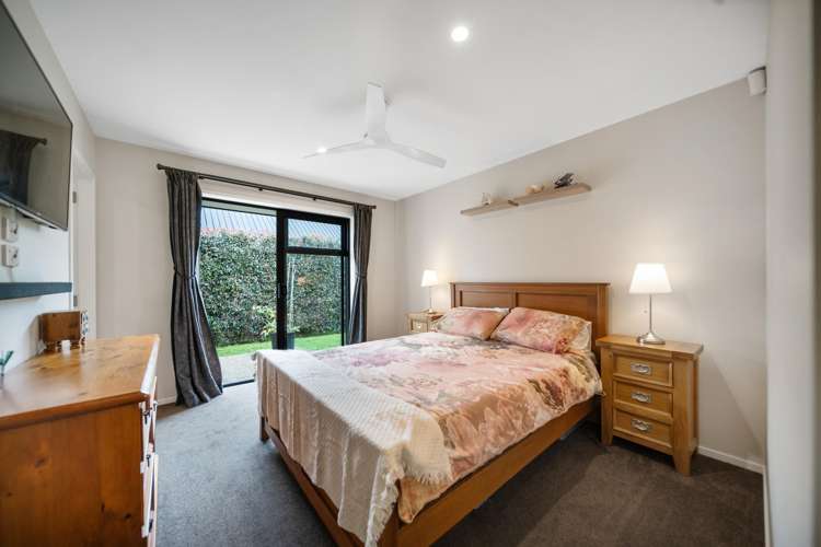 14 Lamborn Drive Papakura_16