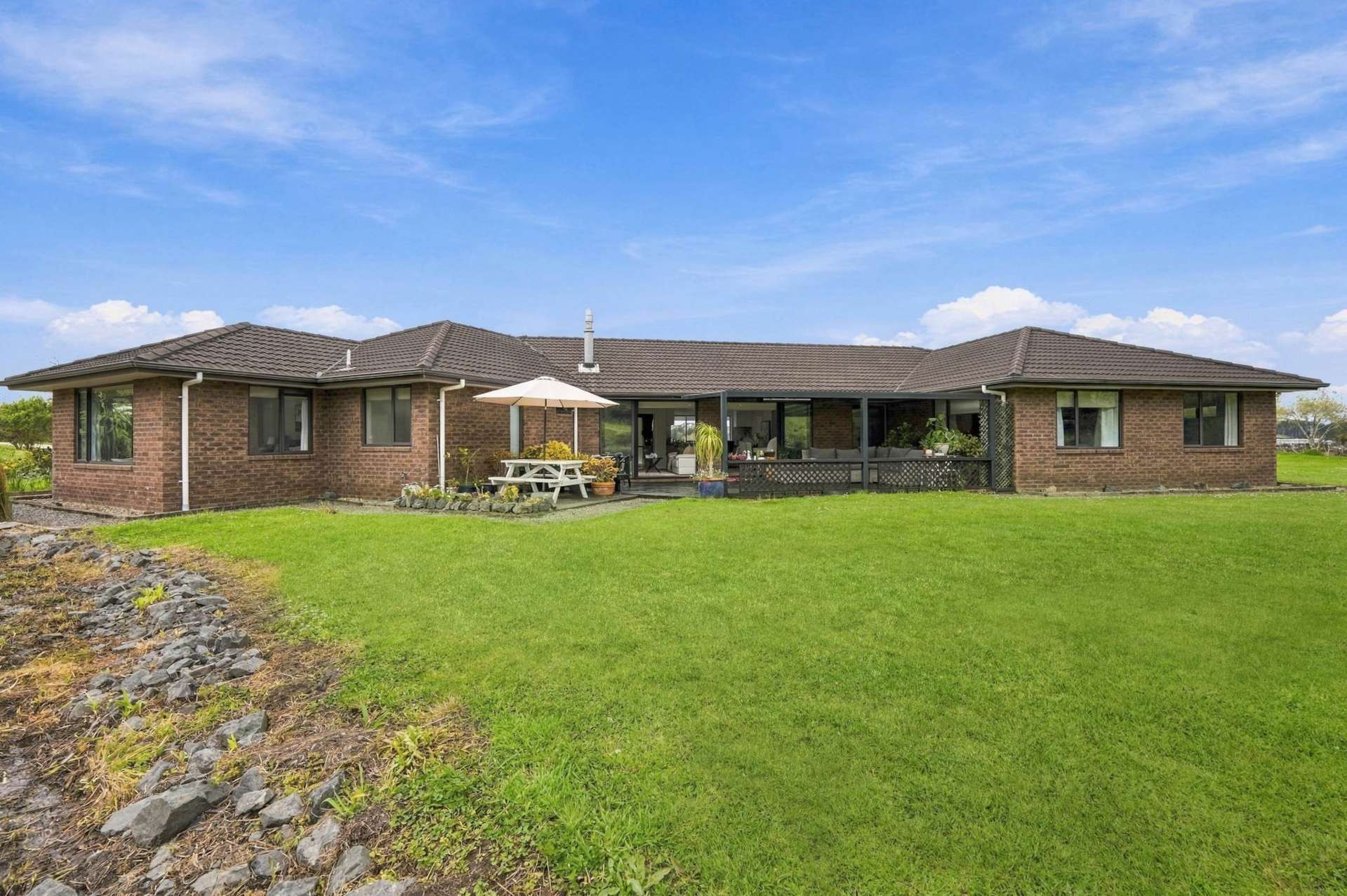 29 Whangaparaoa Road Red Beach_0