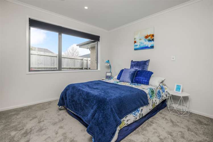 83 Twin Parks Rise Papakura_11