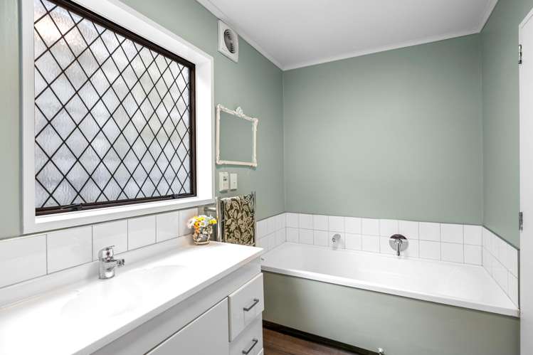 2/57b Cashmere Road Cashmere_14