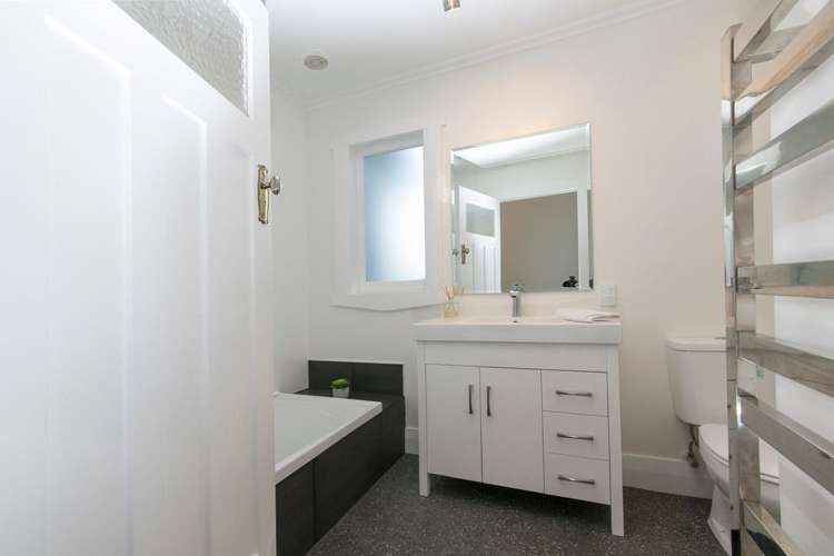 33 Mays Road Onehunga_12