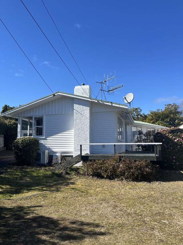 54 Mere Road 11210_1