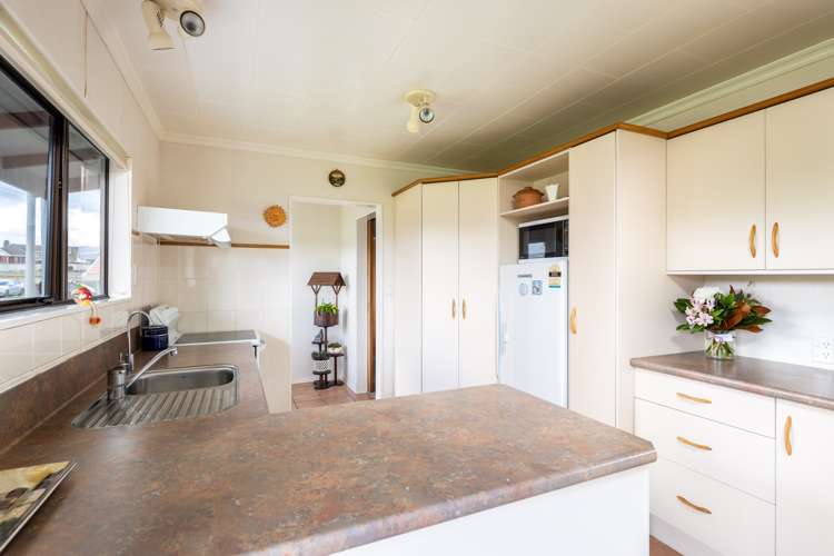 82 Barrett Road Whalers Gate_5