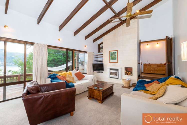 12 Raynbird Street Company Bay_5