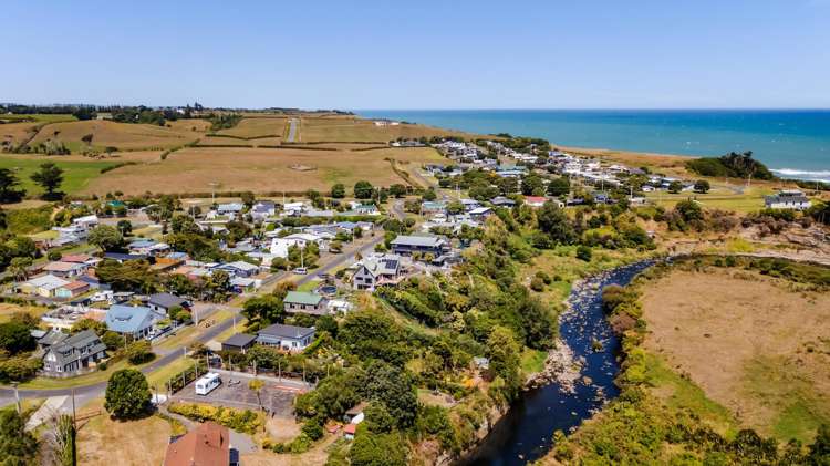 8A Hira Street Ohawe_60