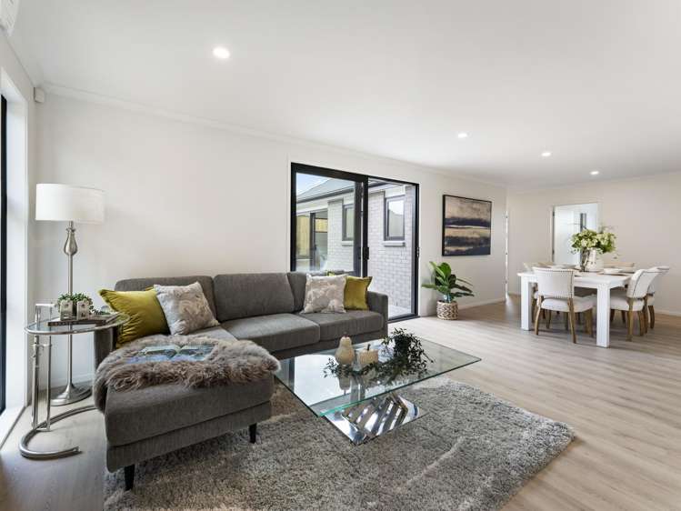 9 Suffolk Down Road_3