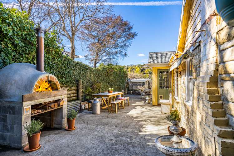 127a Toi Toi Street Toi Toi_16