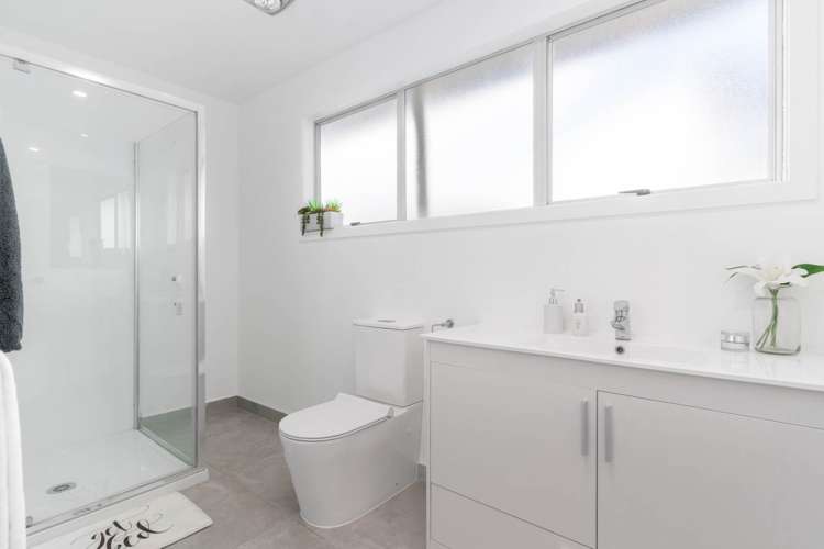 35 Reelick Avenue Pakuranga Heights_8