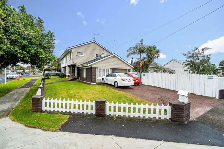 2/216 Saint George Street Papatoetoe_14