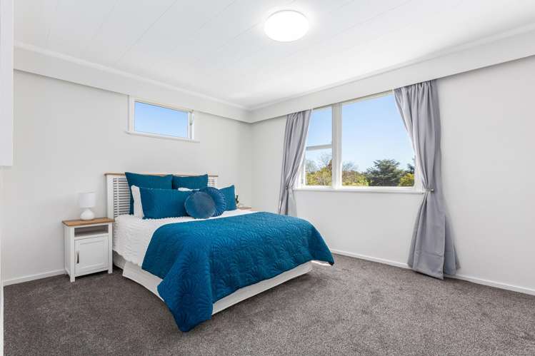 2 Monterey Place Totara Park_10