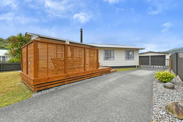 8 Rakaia Grove Wainuiomata_2