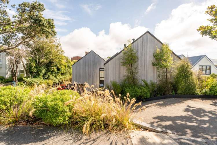 14 Lochiel Road Khandallah_4