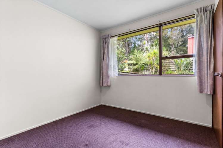 12 Karapiti Place Glen Eden_10