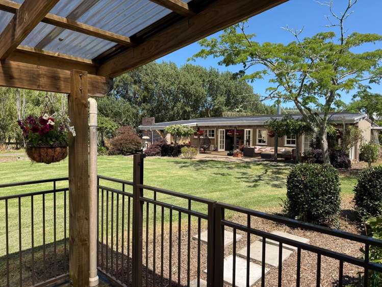 87 Croft Lane Riverhead_24