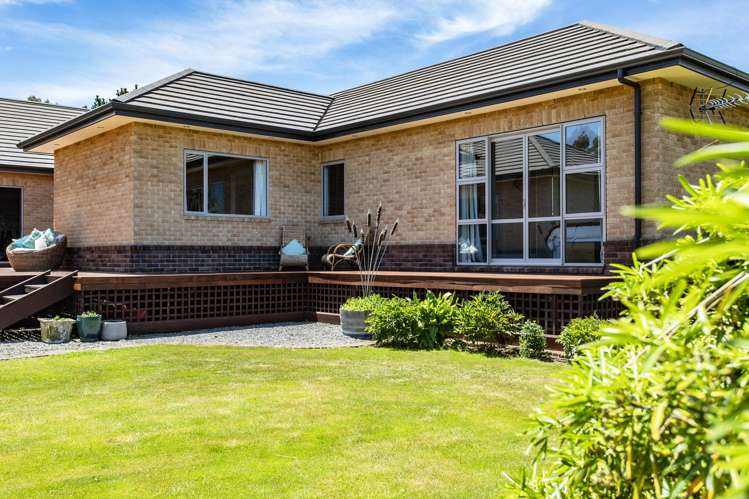 8 Leith Drive Loburn_18