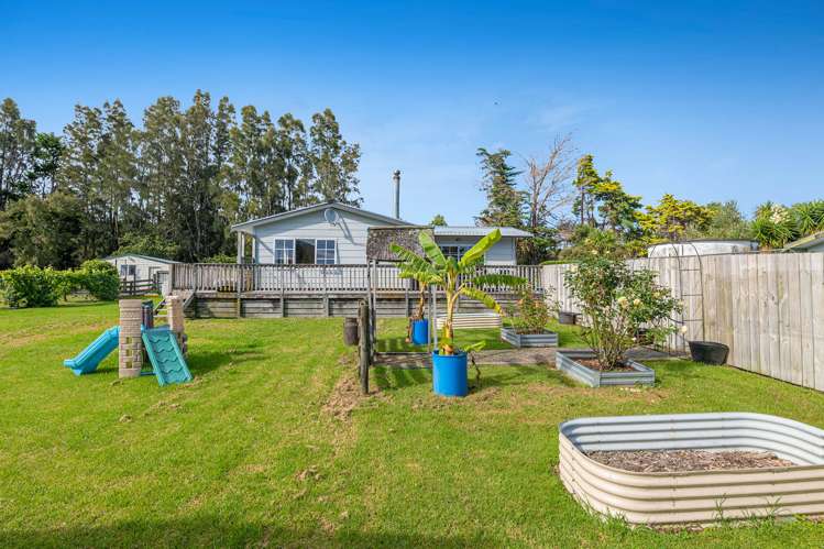 2832 Kaipara Coast Highway Glorit_13