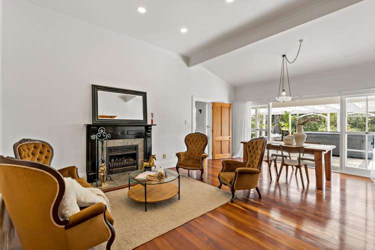 1539 State Highway 16 Helensville_11