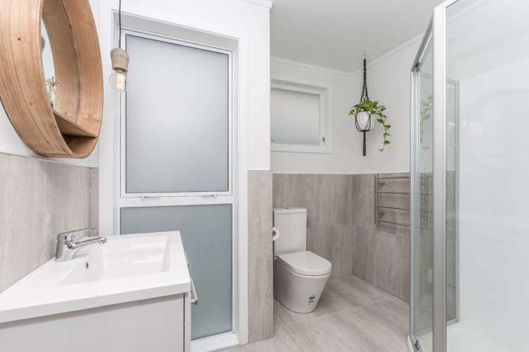 99 College Road Northcote_6