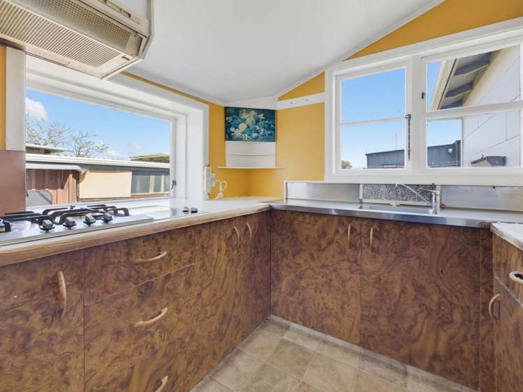 24 Linklater Ave Foxton Beach_12