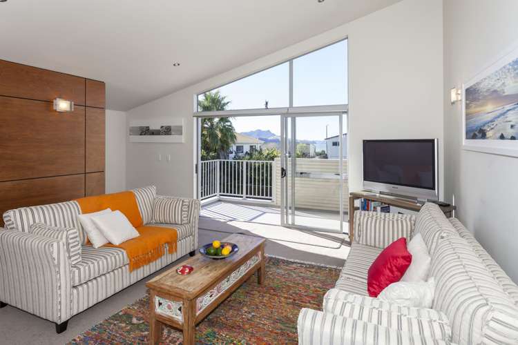 10/18 Eyre Street Whitianga_1