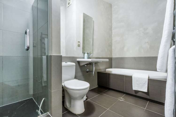 28 Muritai Road Milford_27