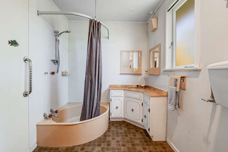 46 Colwill Road Massey_10