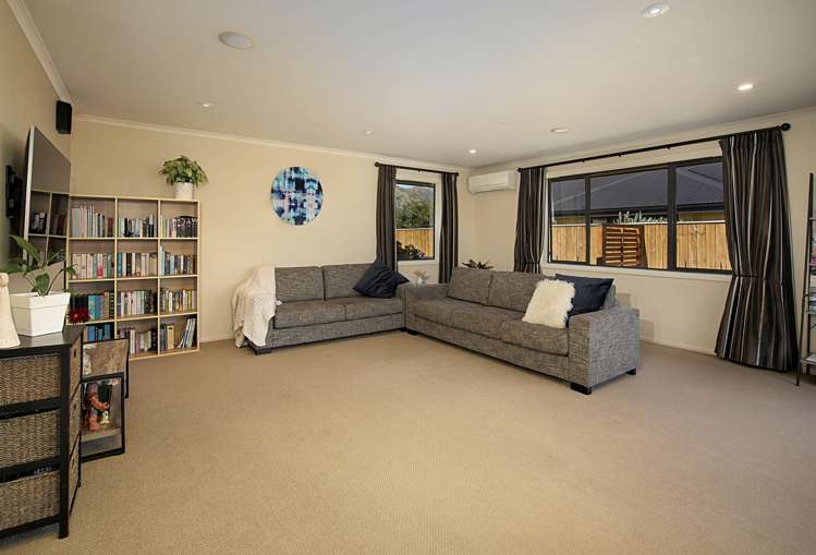 30 Cambelldon Crescent Stoke_6