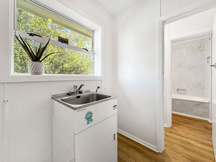 78 Rowses Road Aranui_16