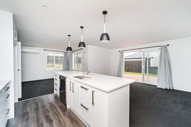 9 Mediterranean Grove Fitzherbert_4