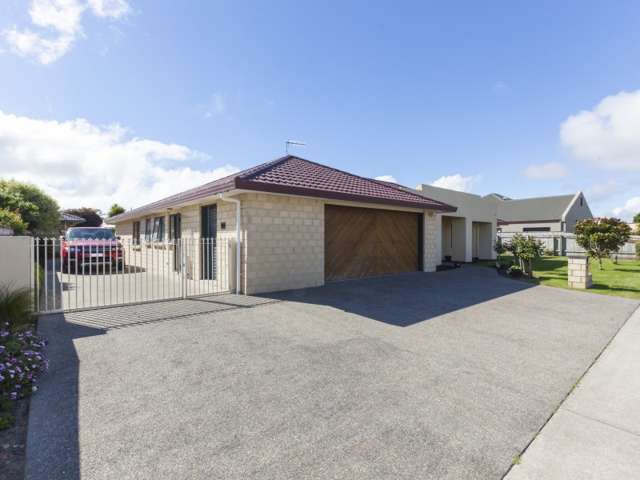 10 Holcombe Drive Paraparaumu_1