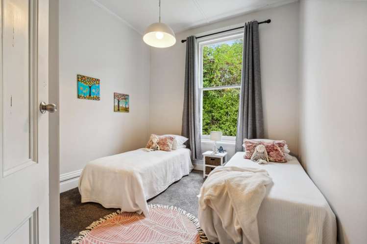 15 Carr Street North East Valley_10