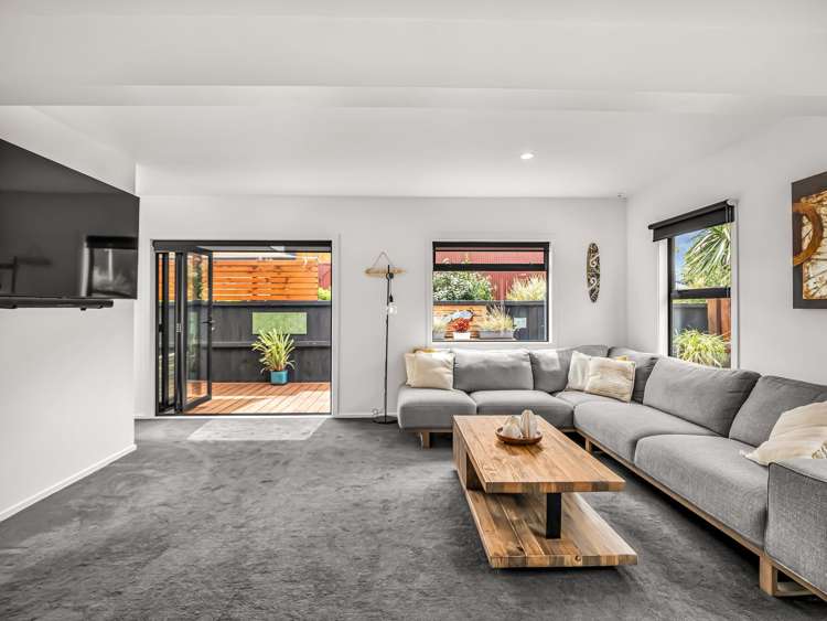 151 Rocking Horse Road Southshore_6