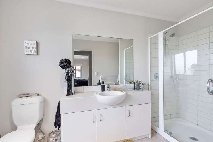 25 Alverna Heights View Gulf Harbour_10