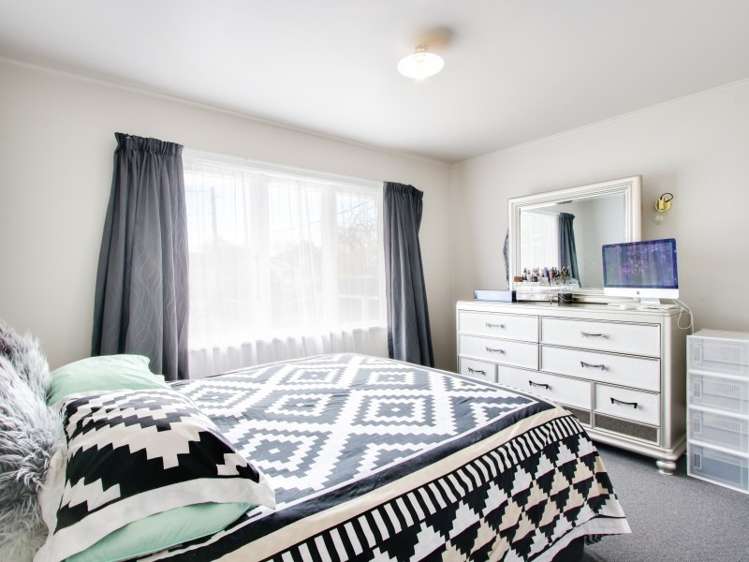 6 Wordsworth Crescent Maraenui_5