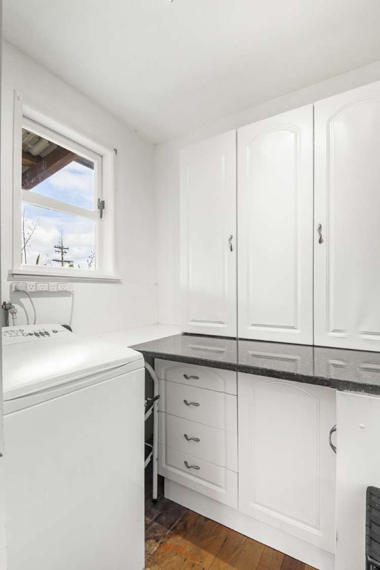 7 Parakai Avenue Parakai_28