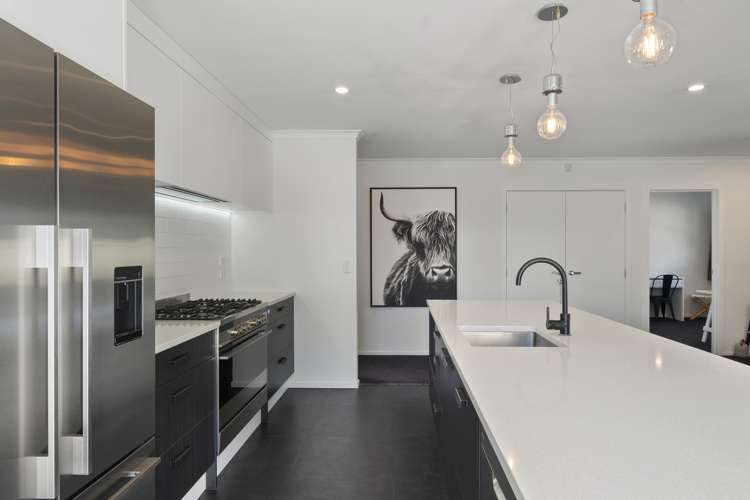 6 Waimarama Court Roslyn_11