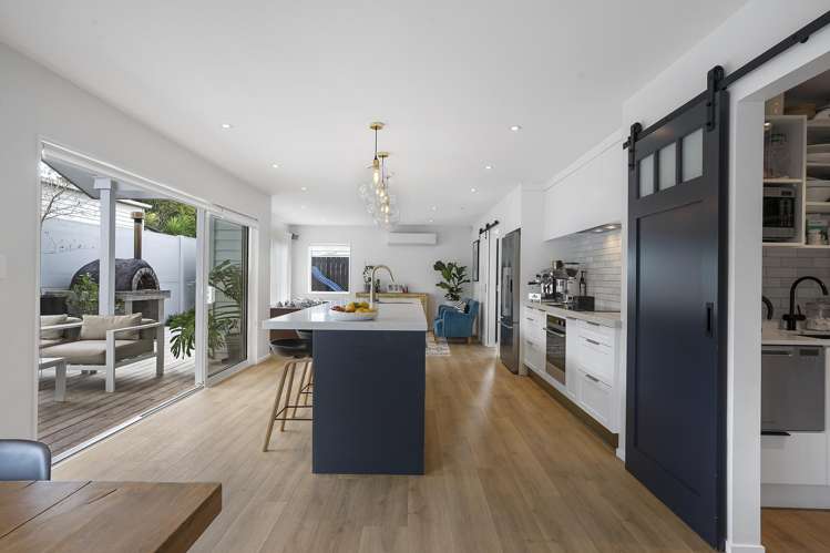 20a Rewarewa Road Te Atatu Peninsula_4