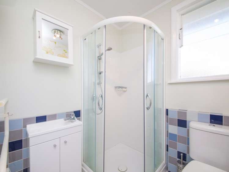 75 Derby Street Feilding_13