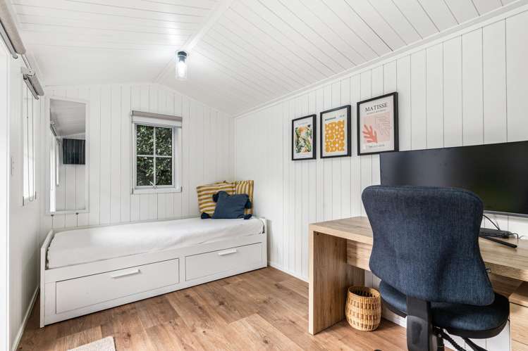 39 Oakley Avenue Waterview_13