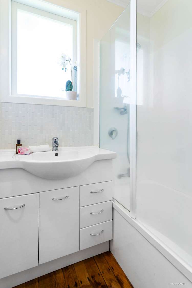 9 Quiet Street Te Atatu South_8