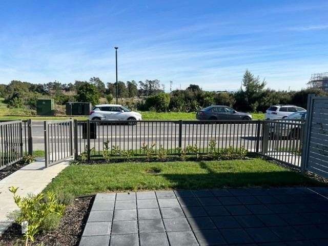 2/21 Boyes Avenue Whenuapai_3