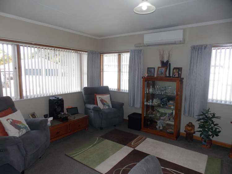 16 Ongo Road Hunterville_10
