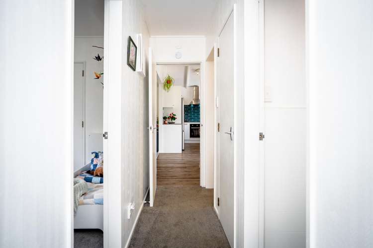 42 Weka Street Miramar_9