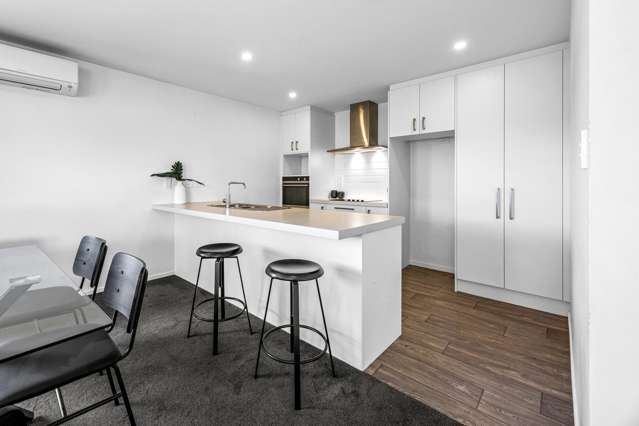 1 Robalan Close Halswell_1